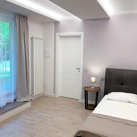 Bb Nuova Paradiso 3* Urbino